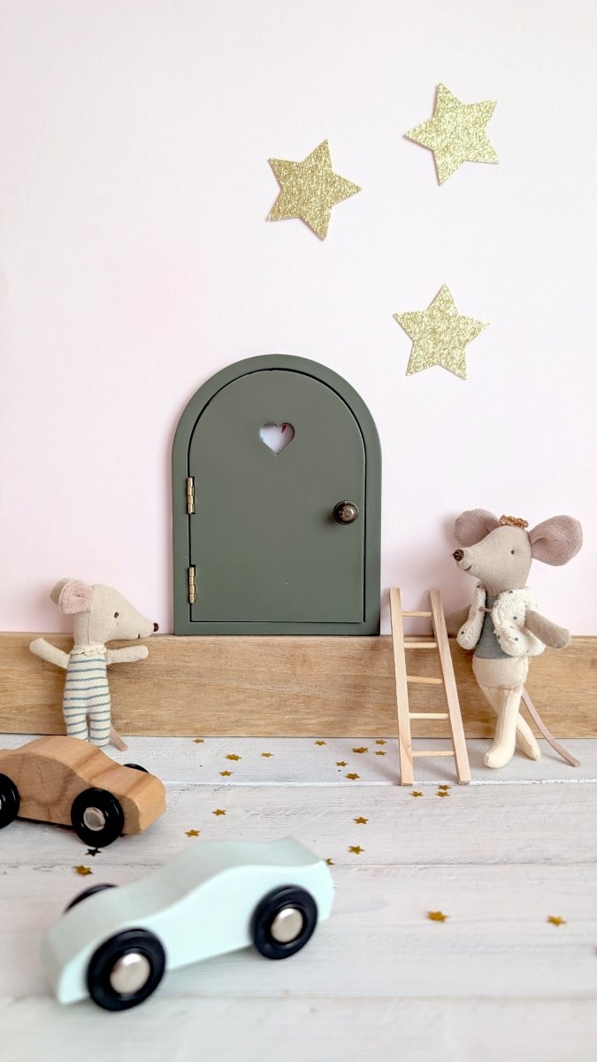 Petite Porte de souris / Fairy Door - Kaki - Atelier Vingt Huit