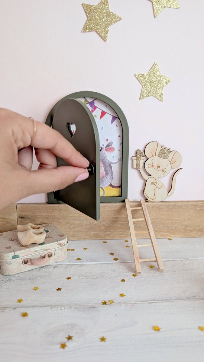 Petite Porte de souris / Fairy Door - Kaki - Atelier Vingt Huit